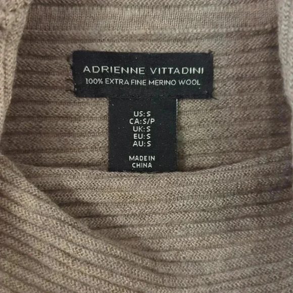 Adrienne‎ Vittadini Sweater Merino Wool 3/4 sleeve size Small Tan - Picture 3 of 9